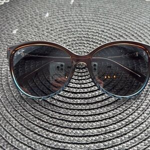 Maui Jim Traslucent Dark Chocolate with Blue